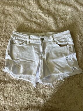 Level 99 short